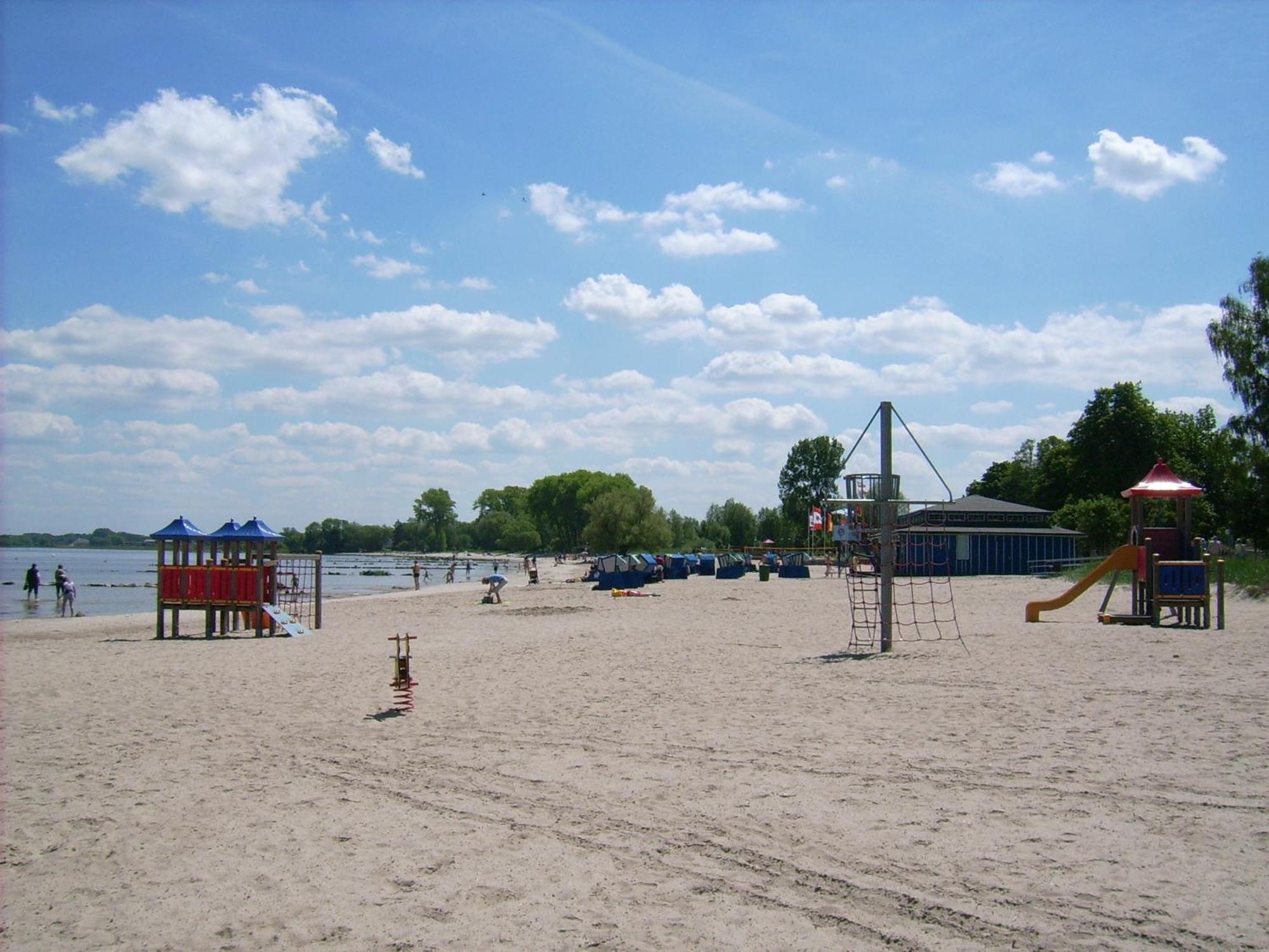 Ferien-Bungalow Im Seebad Ueckermuendeot Bellin Kültér fotó